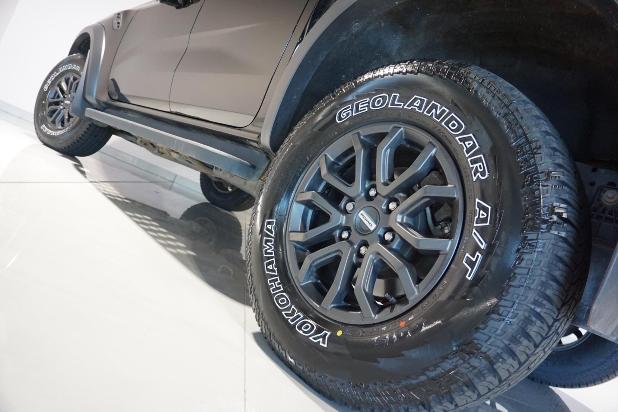 Ford Ranger 2.0 EcoBlue Raptor Pickup Double Cab 4dr Diesel Auto 4WD Euro 6 (s/s) (210 ps)